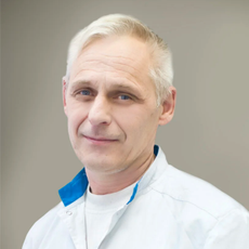 Швецов Игорь Олегович, стоматолог-хирург