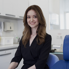 Коновалова Анна Сергеевна, стоматолог-терапевт