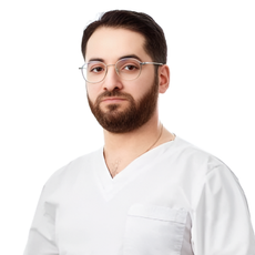Минасян Карен Акопович, стоматолог-хирург