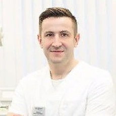 Зубачев Роман Николаевич, стоматолог-терапевт