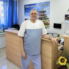 Калачев Александр Васильевич, невролог