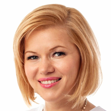 Быстрова Анна Валентиновна, стоматолог-хирург