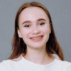 Компанченко Анна Александровна, стоматолог-терапевт