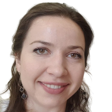 Ларионенко Анна Андреевна, стоматолог-хирург