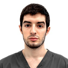 Абубакаров Ислам Бадруддыевич, стоматолог-терапевт