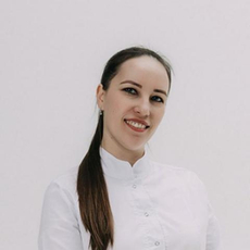 Константинова Надежда Юрьевна, стоматолог-терапевт