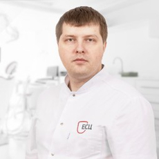 Перерва Алексей Игоревич, стоматолог-хирург