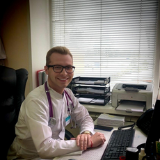 Лурье Брендон Владимирович, педиатр