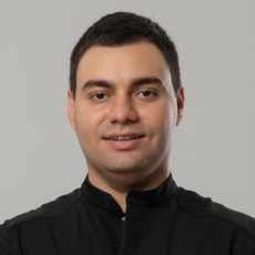 Пилипенко Константин Дмитриевич, стоматолог-хирург