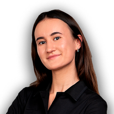 Назарова (Ахматшина) Альбина Рафисовна, стоматолог-хирург