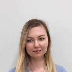 Никешина Яна Сергеевна, стоматолог-терапевт