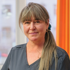 Капралова Лариса Алексеевна, стоматолог-терапевт