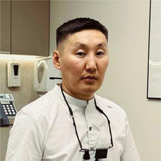 Дубчинов Бэлигто Ринчинович, стоматолог-хирург