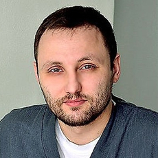 Даблиз Рашад Омар, хирург