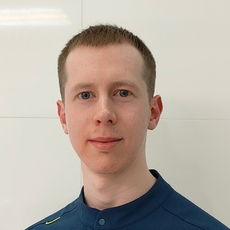 Кропачев Илья Викторович, стоматолог-хирург