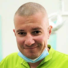 Бондаренко Иван Фёдорович, стоматолог-хирург