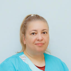 Лескова Екатерина Олеговна, акушерка