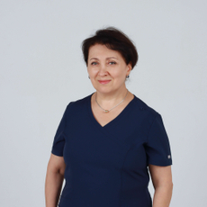 Адамян Марина Робертовна, стоматолог-терапевт