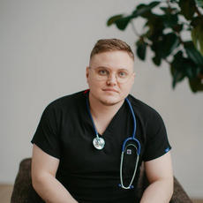 Онофрийчук Артём Игоревич, детский хирург