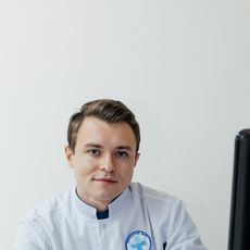 Бригинский Владислав Вадимович, офтальмолог