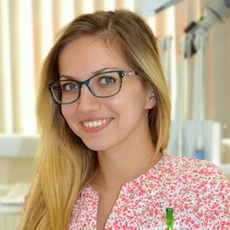 Полякова Анастасия Александровна, стоматолог-терапевт