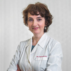 Попова Оксана Сергеевна, врач УЗД