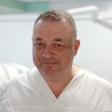 Шутеев Артем Алексеевич, стоматолог-ортопед