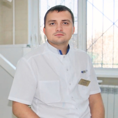 Кужовник Антон Леонидович, имплантолог