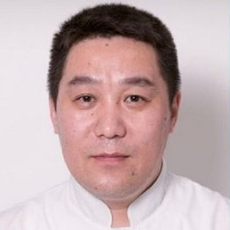 Отгон Амгалан, массажист