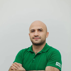 Байбурцян Айк Оганесович, стоматолог-хирург