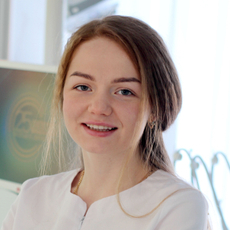 Боброва Дарья Николаевна, стоматолог-терапевт