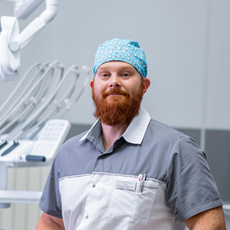 Гусев Александр Михайлович, стоматолог-хирург