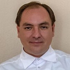 Сифоркин Максим Викторович, рефлексотерапевт