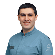 Мкртчян Гамлет Ваникович, стоматолог-хирург