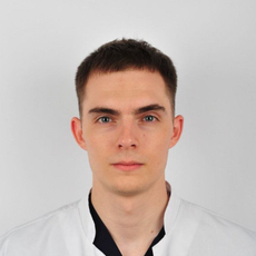 Азаренков Егор Владимирович, стоматолог-хирург
