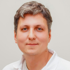 Глушаков Руслан Иванович, гинеколог