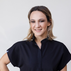 Баканова Алина Вячеславовна, стоматолог-терапевт