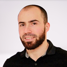 Асоян Айк Эдикович, стоматолог-хирург