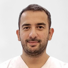 Назаров Руслан Афганович, стоматолог-хирург