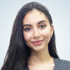 Якунина Элина Ашотовна, стоматолог-терапевт