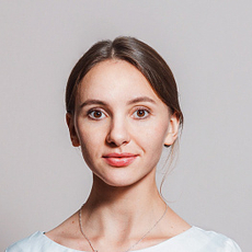 Ушкова Ксения Анатольевна, офтальмолог