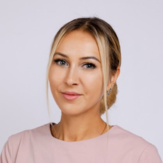 Светлова (Цывунина) Людмила Андреевна, стоматолог-терапевт