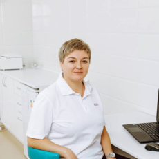 Кустова Марина Владимировна, стоматолог-терапевт