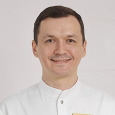 Мезенцев Никита Владимирович, стоматолог-хирург