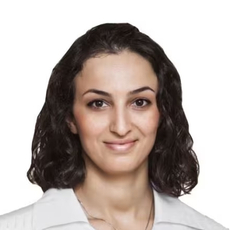 Караджаева Зарина Вахтанговна, стоматолог-терапевт