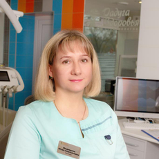 Медведева Юлия Анатольевна, стоматолог-терапевт