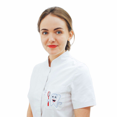 Азарова Ксения Станиславовна, ортодонт