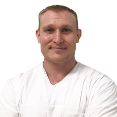 Малышев Евгений Сергеевич, стоматолог-терапевт