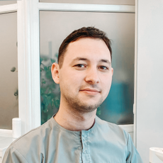 Подоплелов Александр Сергеевич, стоматолог-терапевт