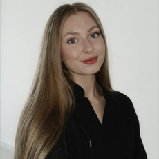 Ильина Яна Алексеевна, стоматолог-терапевт